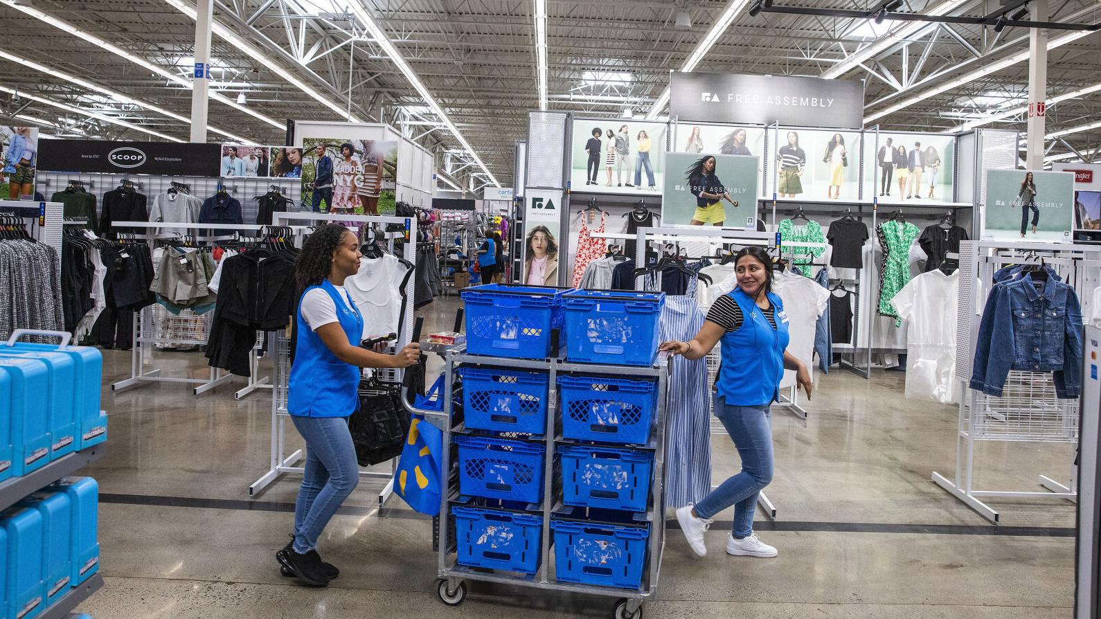 Amazon, Target and other retailers are ramping up hiring for the holiday shopping season